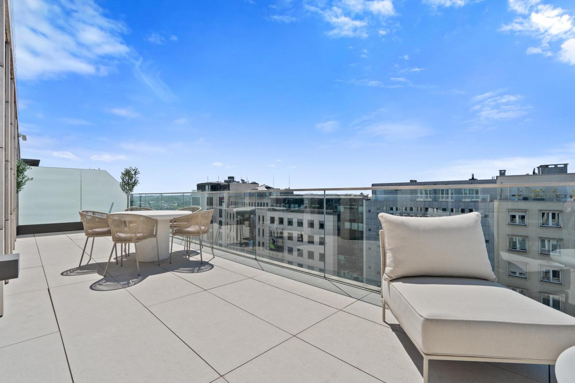 Voya Residence Zenit Royal - Luxury Apart Hotel Rooftop Views & Concierge Luxemburgo Exterior foto